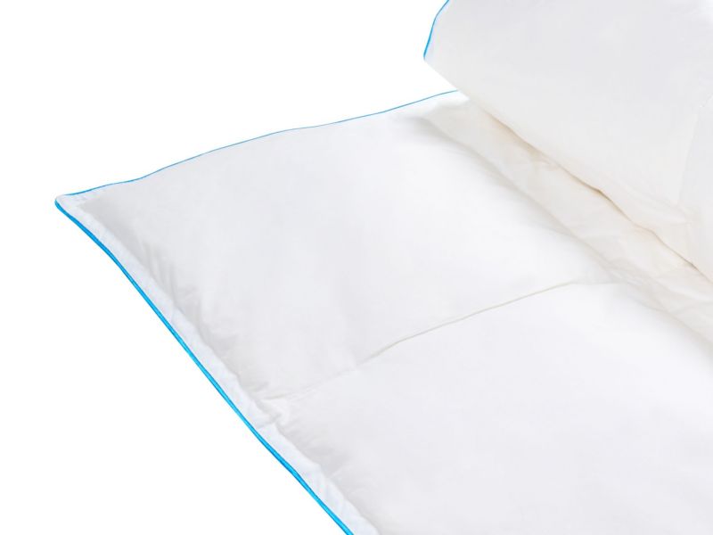 Kołdra lekko ciepła Cervino Kacze pióra i puch 220 x 240 cm 1 szt.