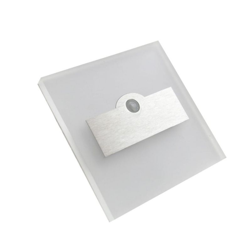 Oprawa schodowa Eko-Light Lumi srebrno-biała LED 0.06W 3000K 13lm czujnik ruchu IP20 wym: 7,5 x 2,3 cm kwadratowa - 1 szt.