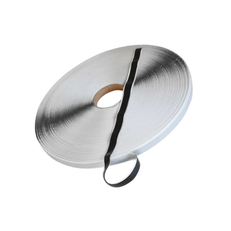 Taśma butylowa 4ROOF IZOTAPE 15mm 1mm 25m uszczelniająca, super klejąca 2 rolki