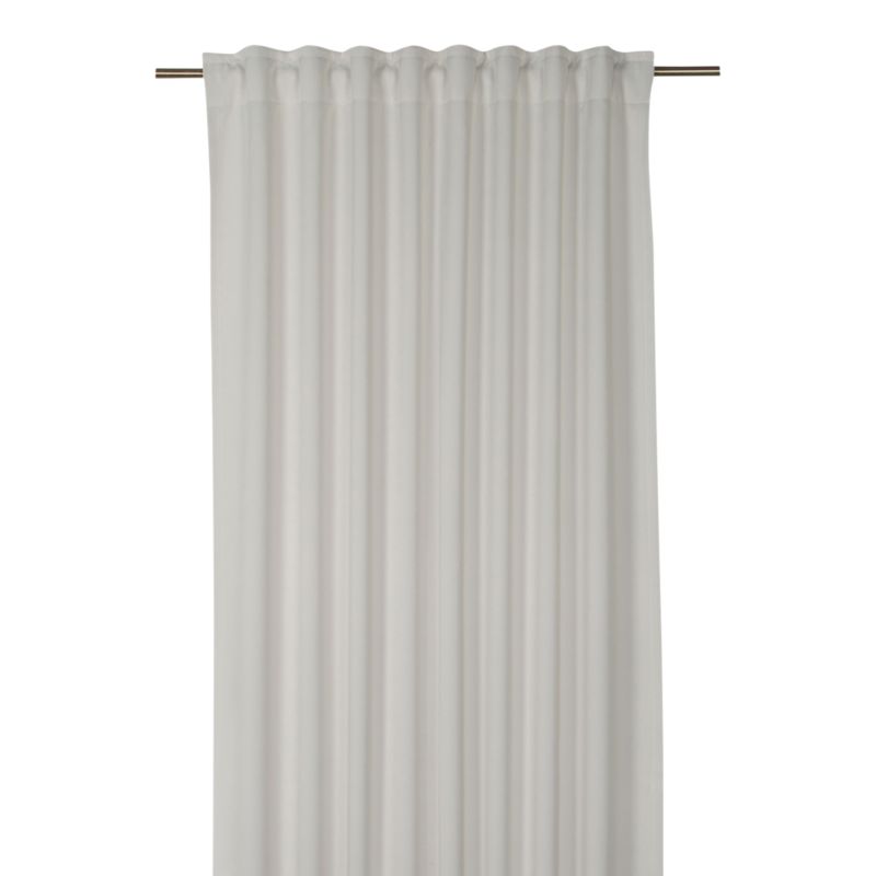 Zasłona GoodHome zaciemniająca 140 x 300 cm jasnoszara