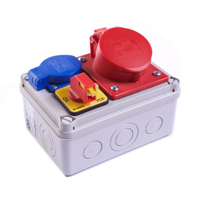Rozdzielnica PCE Koło 16/5GS wyłącznik 0-1