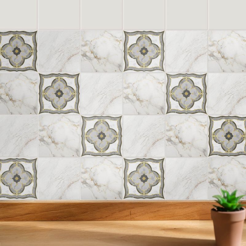 Naklejki dekoracyjne na ścianę Wallfluent 10x10 cm Marmurowa mozaika do kuchni i łazienki 24 szt.