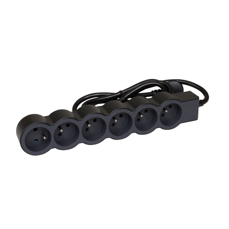 Przedłużacz mieszkaniowy Legrand 6 gniazdek z uziemieniem 3 m czarny