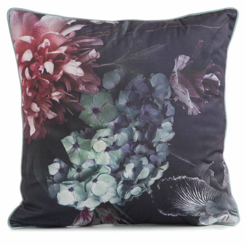 Poszewka Velvet/131 Eurofirany dekoracyjna na poduszkę 45x45 cm Ciemne Kwiaty 1 szt.