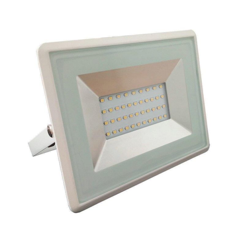 Naświetlacz LED V-TAC biały LED 30W 6500K 2550lm IP65 wym: 16,3 x 18,5 x 2,6 cm aluminium - 1 szt.