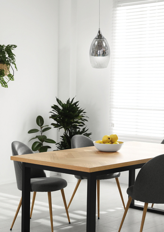 Srebrna lampa wisząca szklana z regulacją wysokości do salonu CELIA