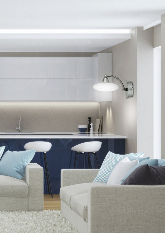 Srebrny kinkiet ścienny do salonu ELISA metal i białe szkło