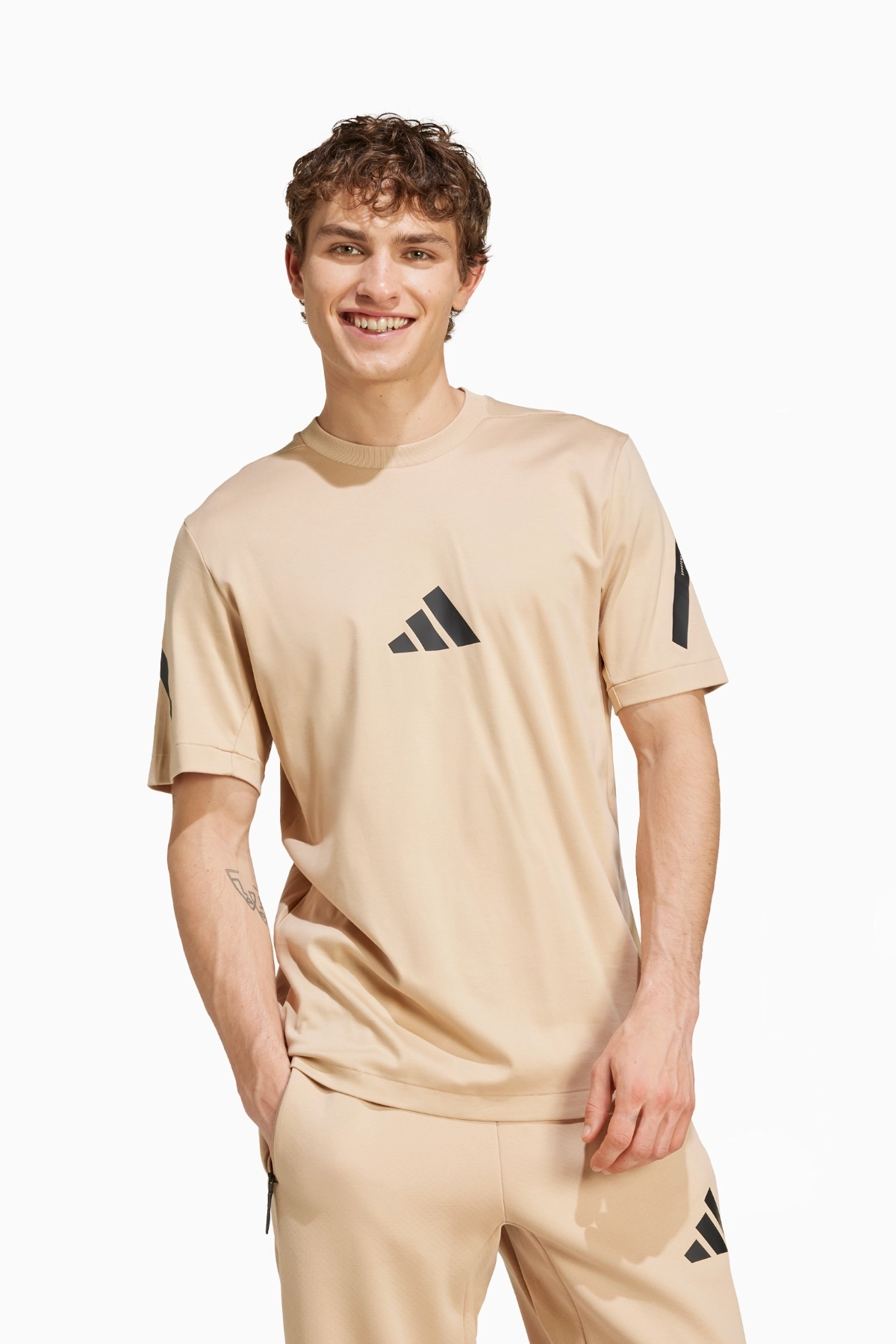Koszulka adidas Z.N.E. Tee - Beżowy