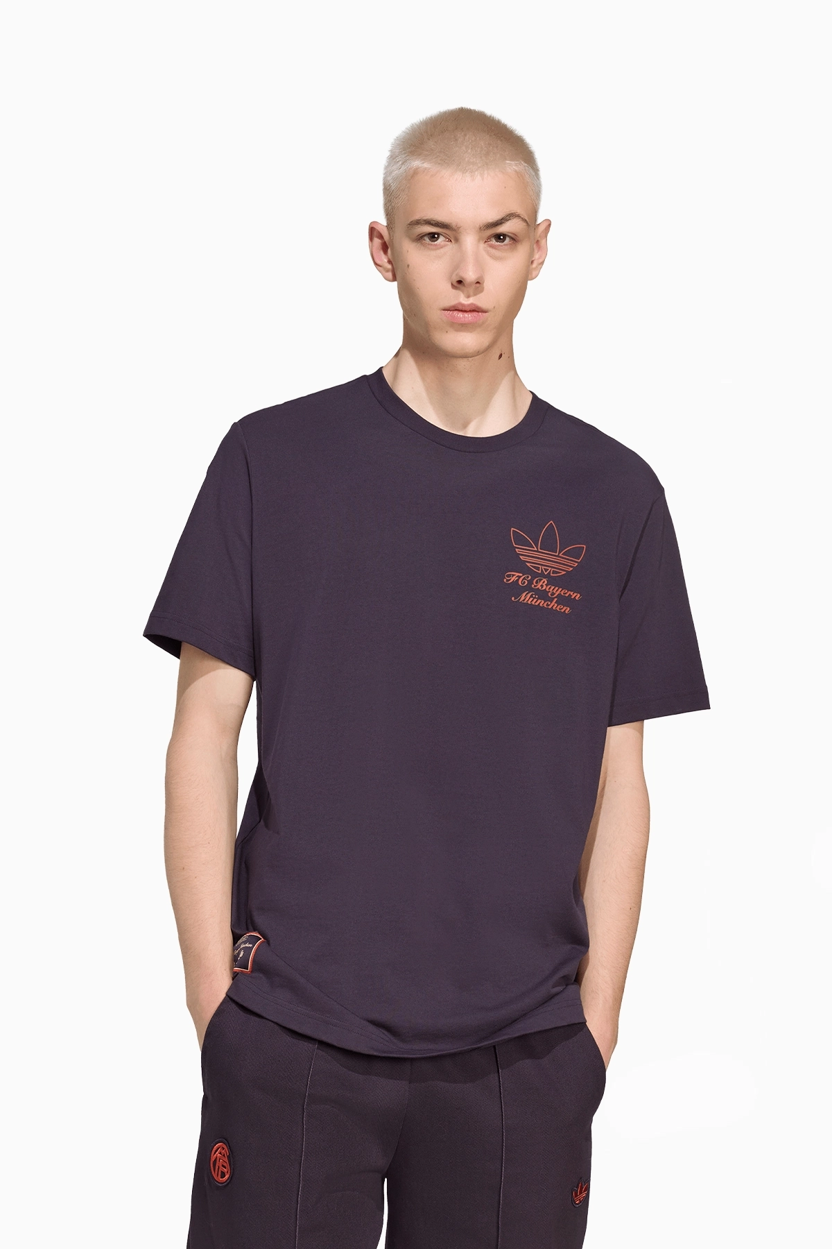 Koszulka adidas FC Bayern 25/26 Terrace Icons Graphic - Brązowy