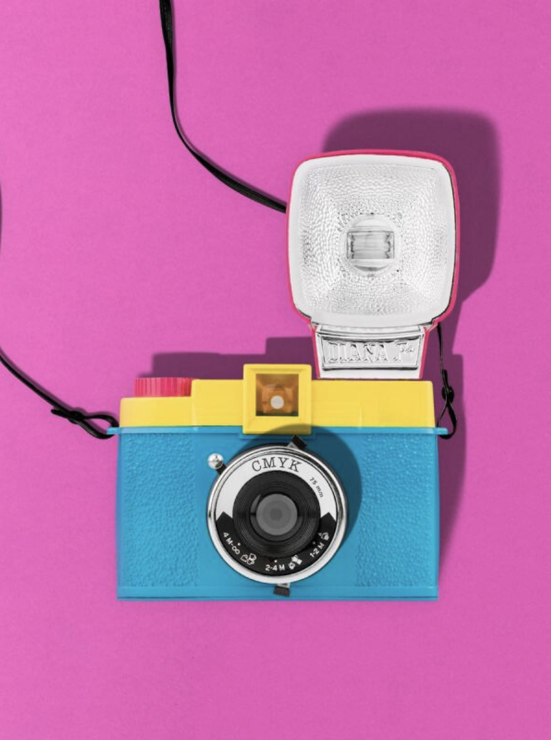 Aparat analogowy Diana F+ Camera & Flash CMYK z lampą błyskową Lomography