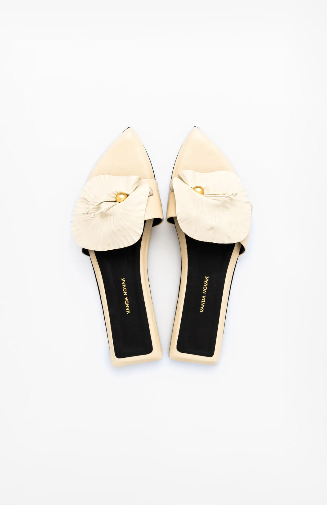 Klapki damskie LILY IVORY 38 - Vanda Novak