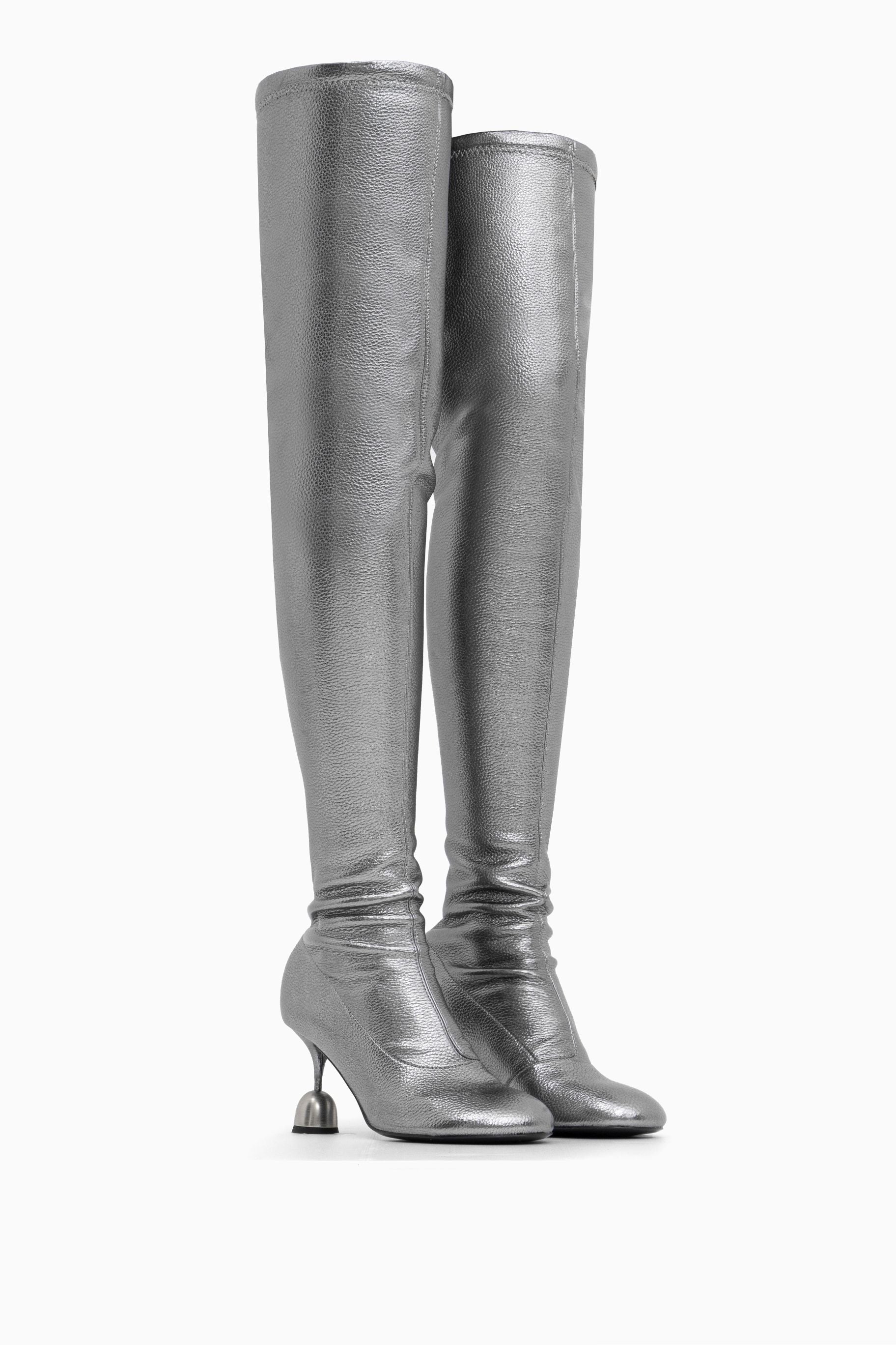 Skórzane kozaki damskie CORNELIA METALLIC SILVER 40 - Vanda Novak