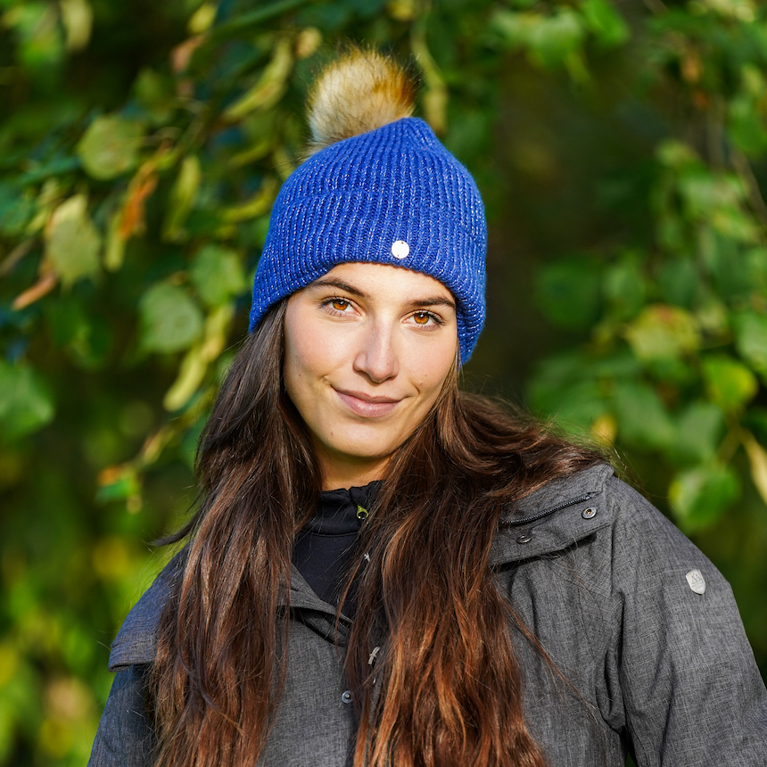 Mountain Horse Mountain Horse czapka z pomponem Sparkle 24h