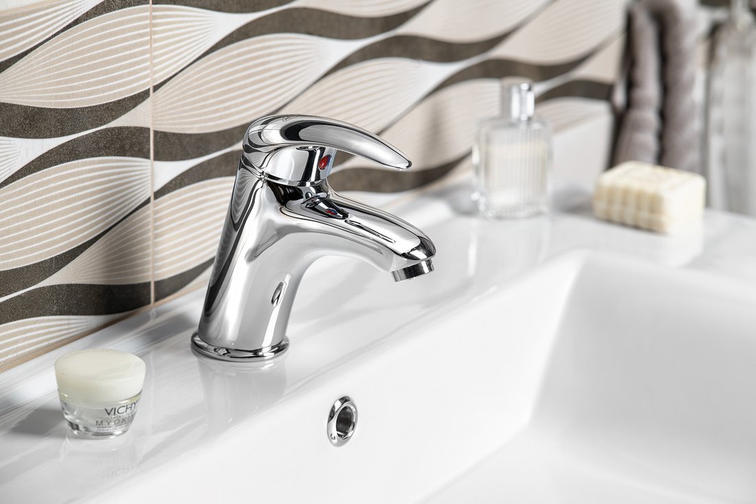 Aqualine Kasiopea bateria umywalkowa stojąca chrom 1107-02