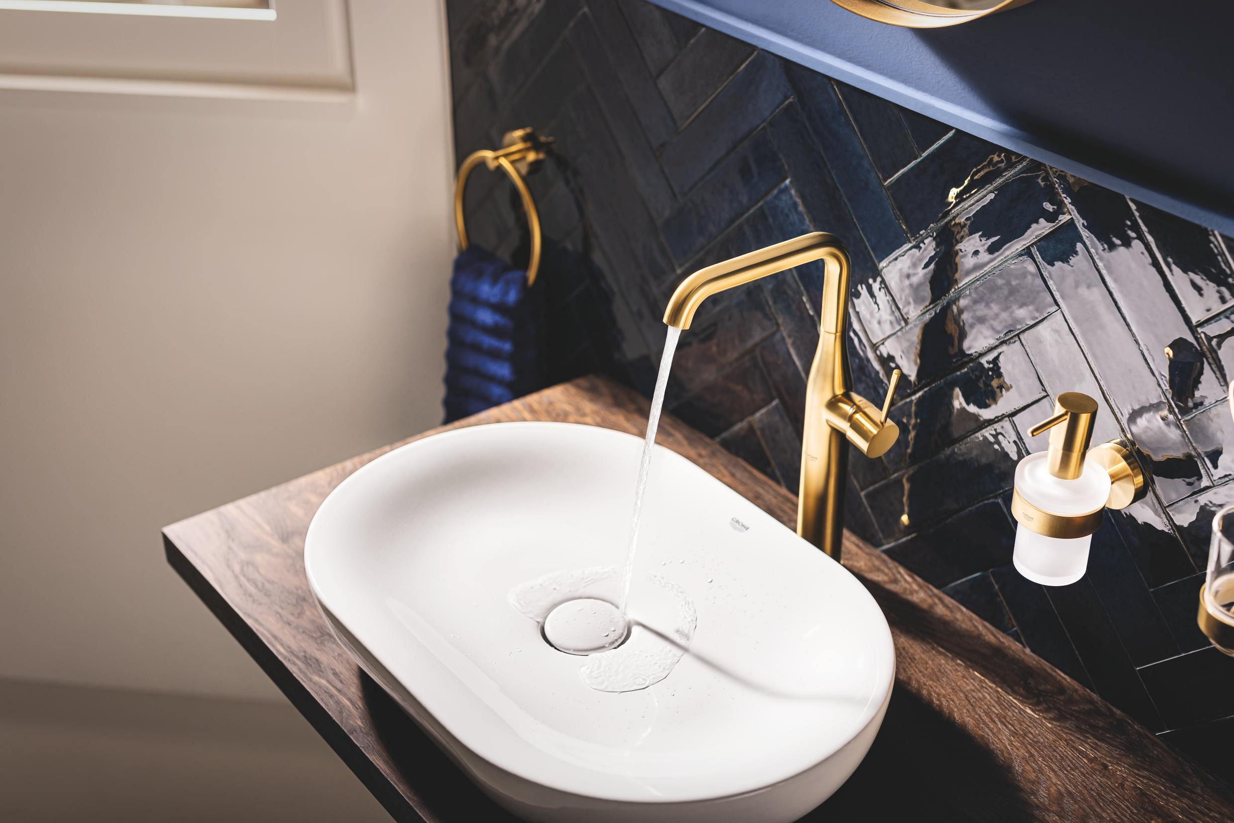 Grohe Essence New bateria umywalkowa stojąca Brushed Cool Sunrise 32901GN1 - Wysyłka w 24h