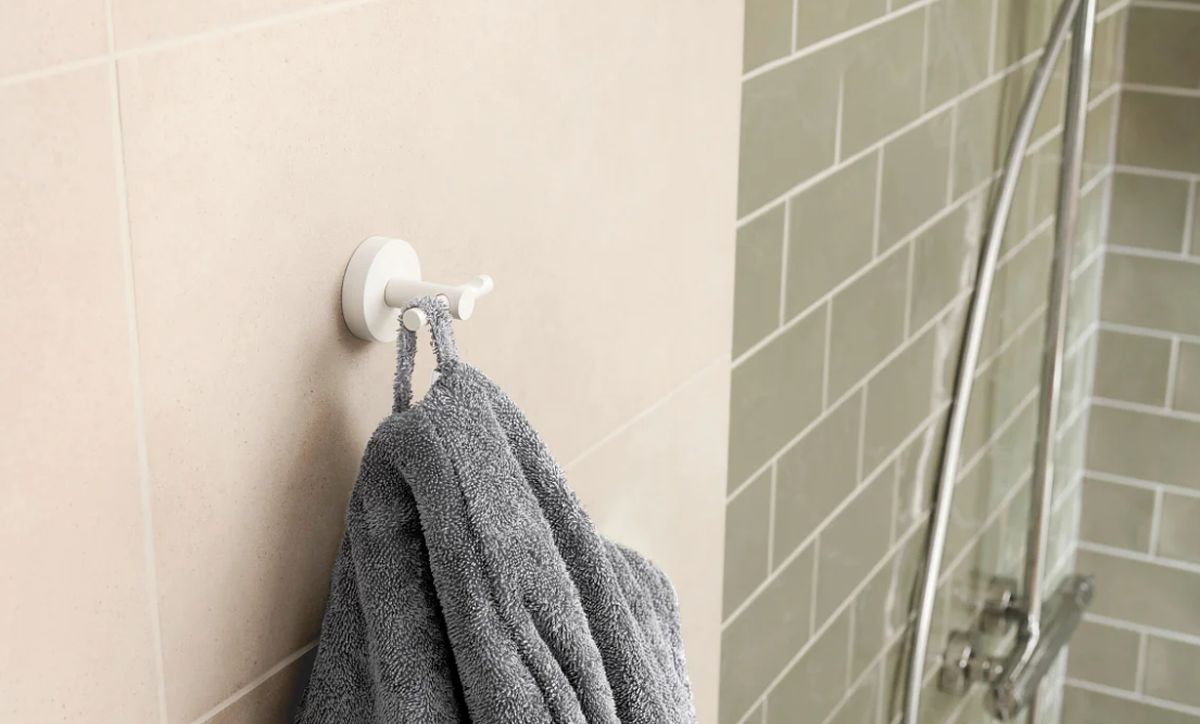 Tesa Moon wieszak na ręcznik biały 40574-00000-00