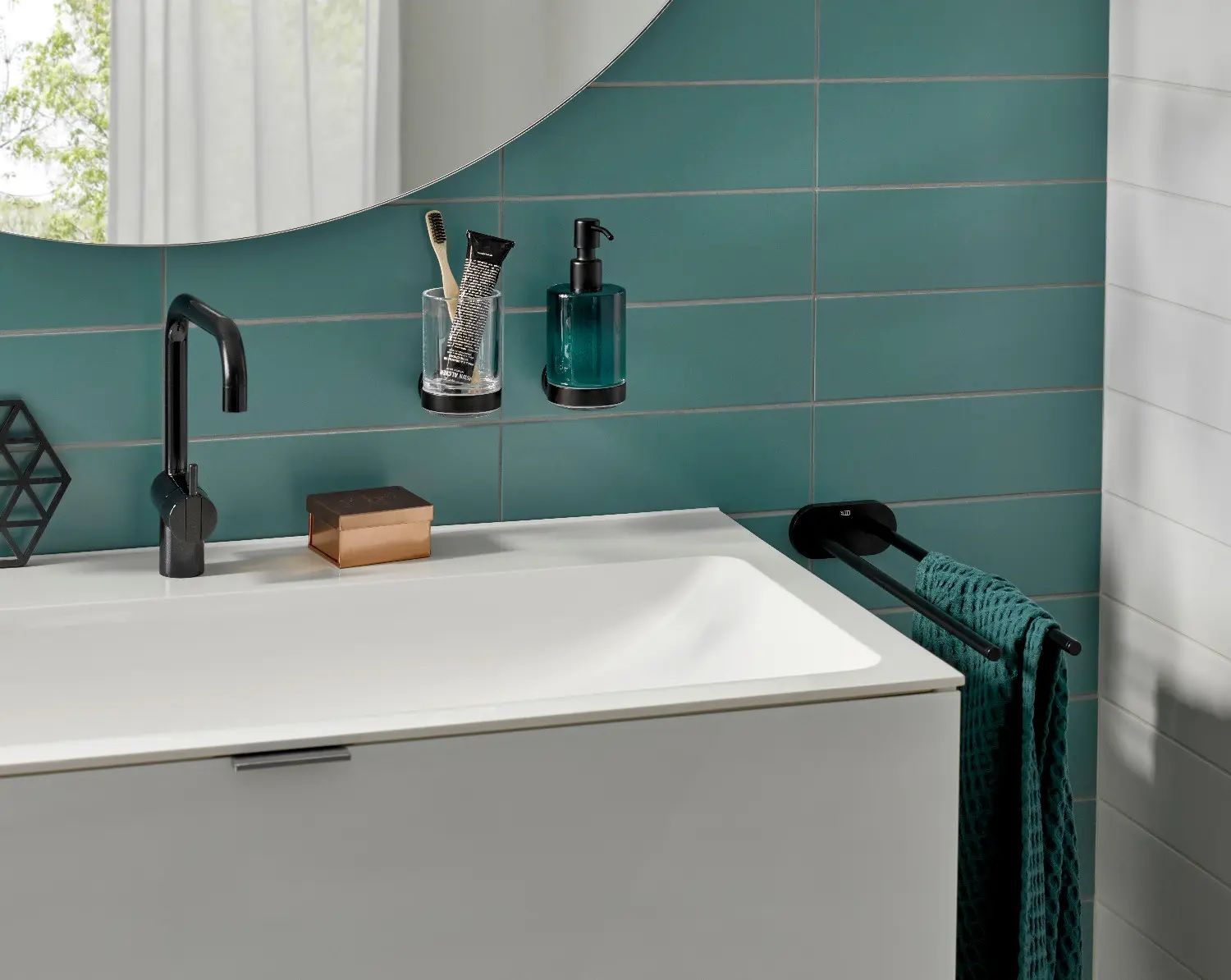 Emco Round wieszak na ręcznik 40 cm czarny 435013340 - Wysyłka w 24h