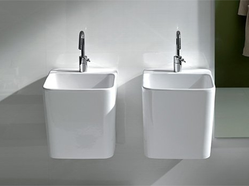 Hatria G-Full umywalka 48x40 cm ścienna prostokątna biała YXJG01