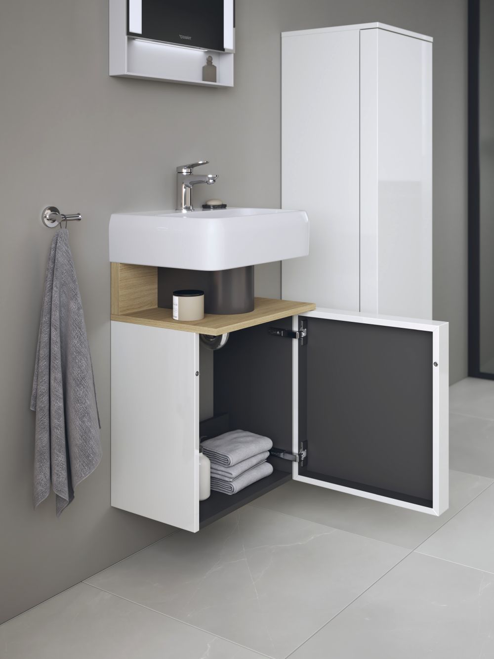 Duravit Qatego szafka 44 cm podumywalkowa wisząca prawa biały połysk/jasne drewno QA4076R30220000