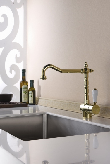 Blue Water Sycylia bateria kuchenna stojąca z wylewką 360° złoty połysk