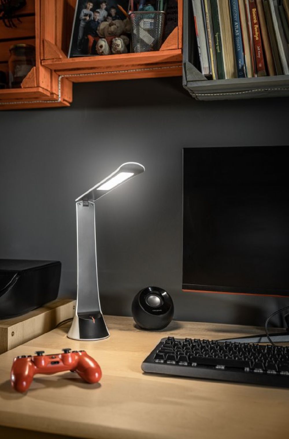 GTV lampa biurkowa 1x4 W biała LB-FLOW4W-06-DEC