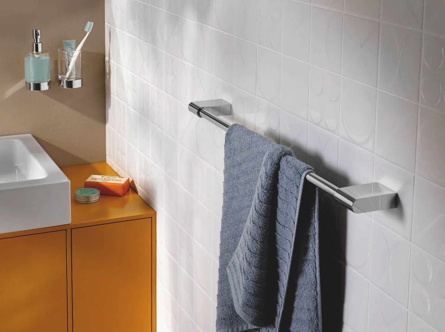 Emco Flow drążek na ręcznik 50 cm kąpielowy chrom 276000150