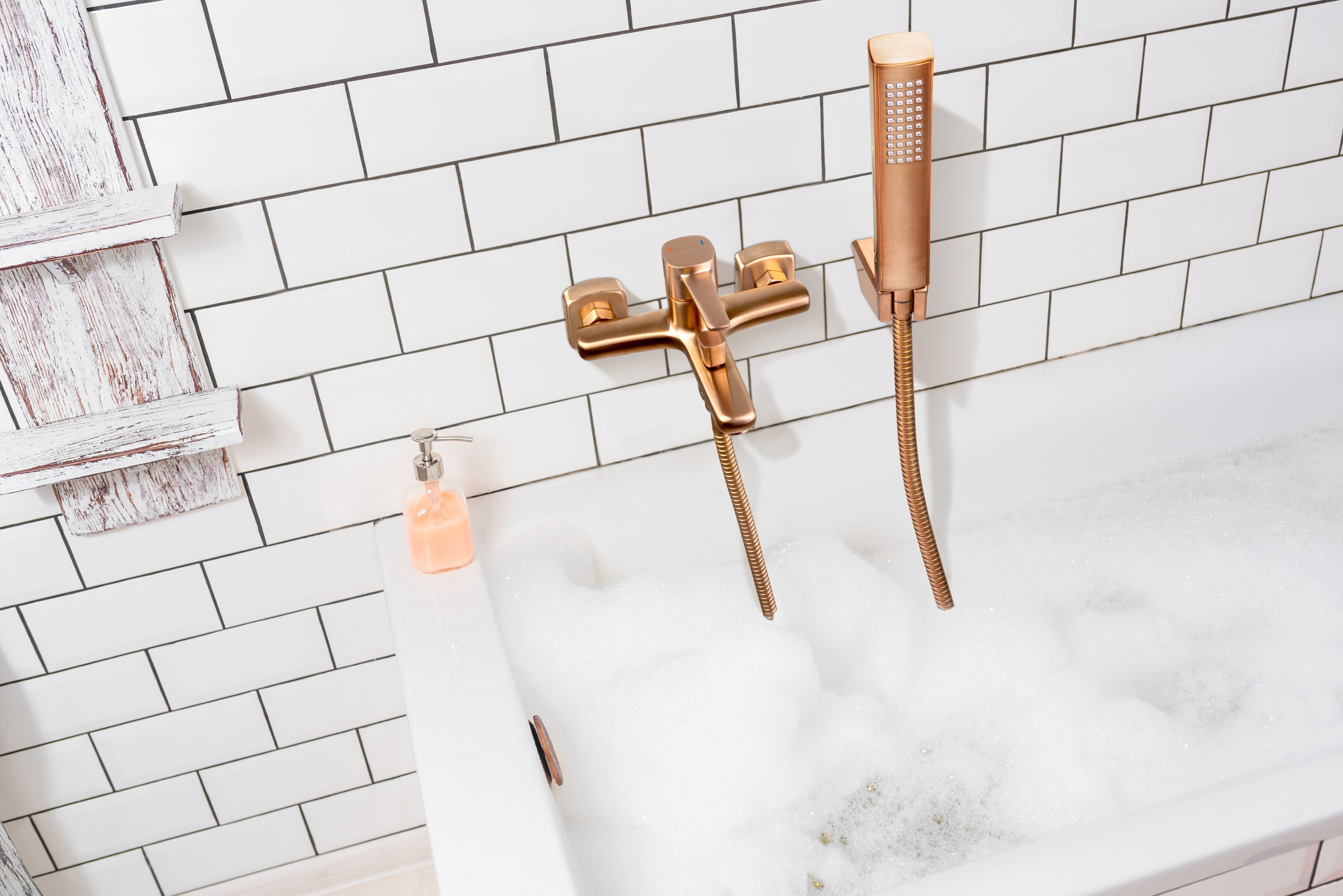 Invena Glamour bateria wannowo-prysznicowa ścienna miedź BW-02-014 - Wysyłka w 24h