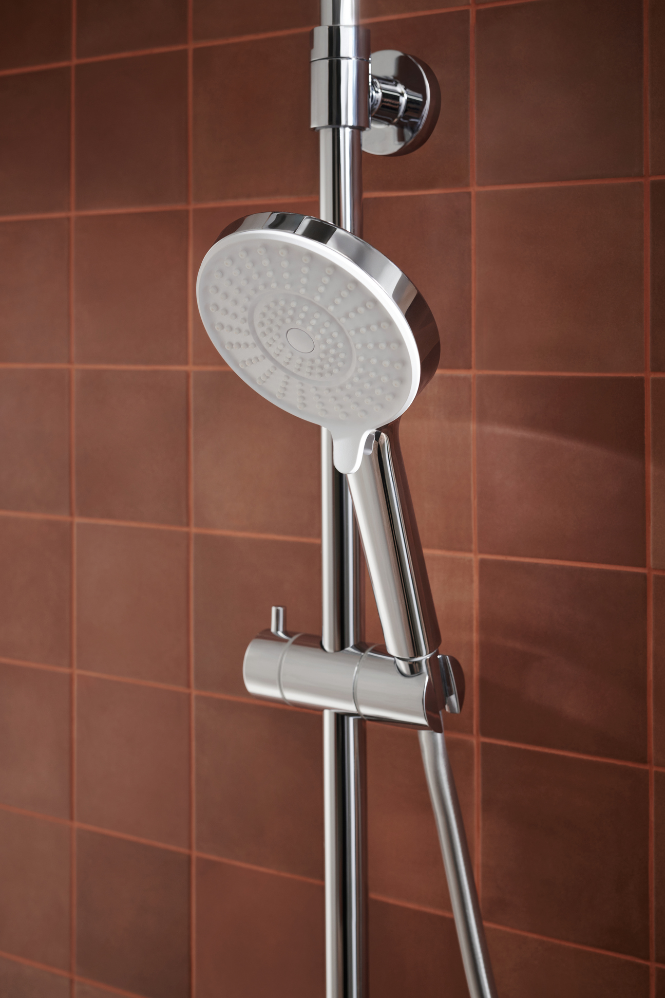 KFA Armatura Otava zestaw prysznicowy ścienny z deszczownicą chrom 5556-910-00