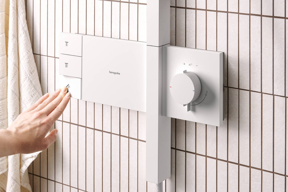 Hansgrohe Raindance Alive S EcoSmart zestaw prysznicowy ścienny termostatyczny z deszczownicą biały 24596700