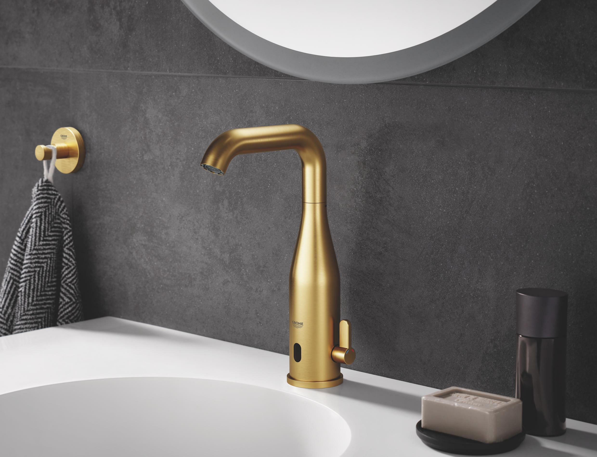 Grohe Essentials haczyk na płaszcz kąpielowy brushed cool sunrise 40364GN1 - Wysyłka w 24h