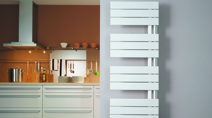 Purmo Elato grzejnik łazienkowy 113x45 cm podłączenie dolne biały ELA 1104