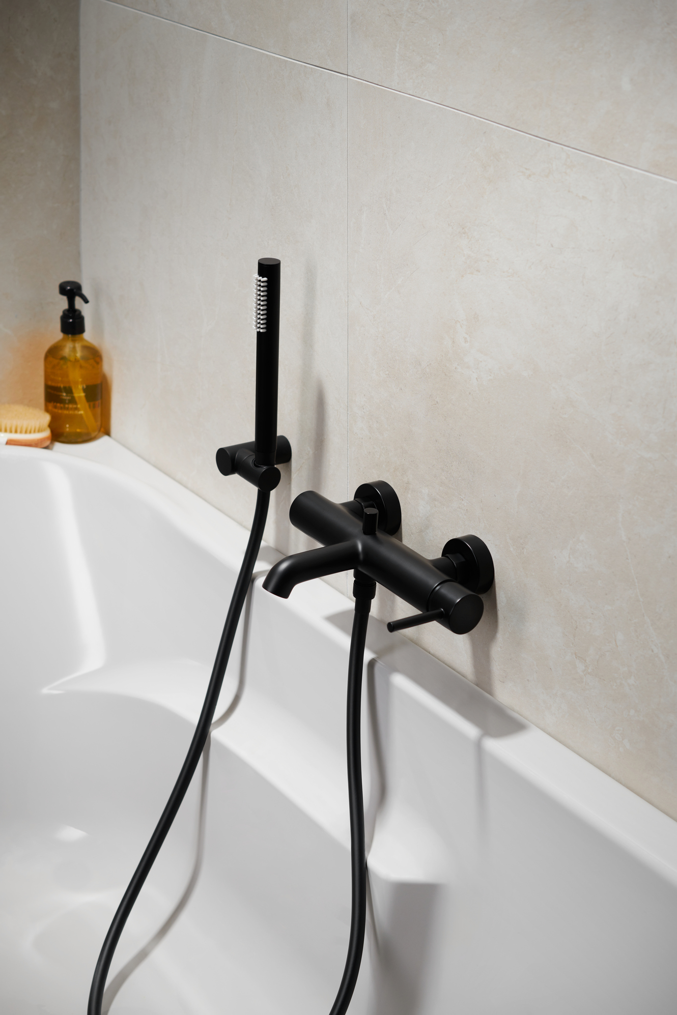 KFA Armatura Moza Black bateria wannowo-prysznicowa ścienna czarny 5034-520-81