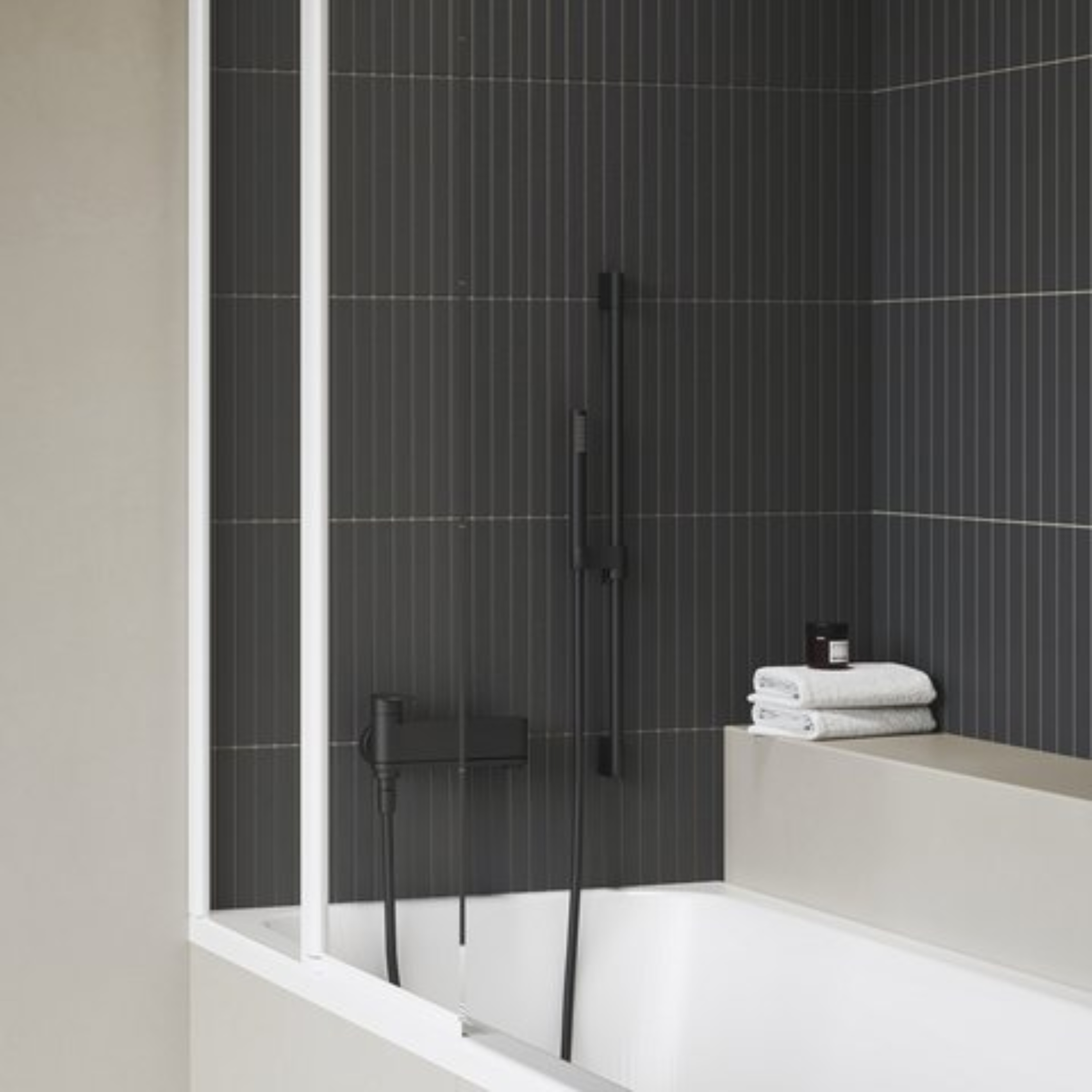 Ravak Chrome II bateria wannowo-prysznicowa ścienna czarna X070463