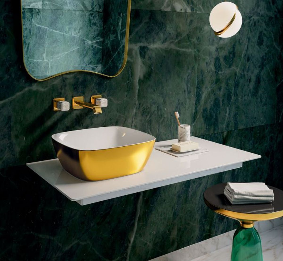 Catalano Green umywalka 40x40 cm kwadratowa nablatowa biała-złota 0622400042