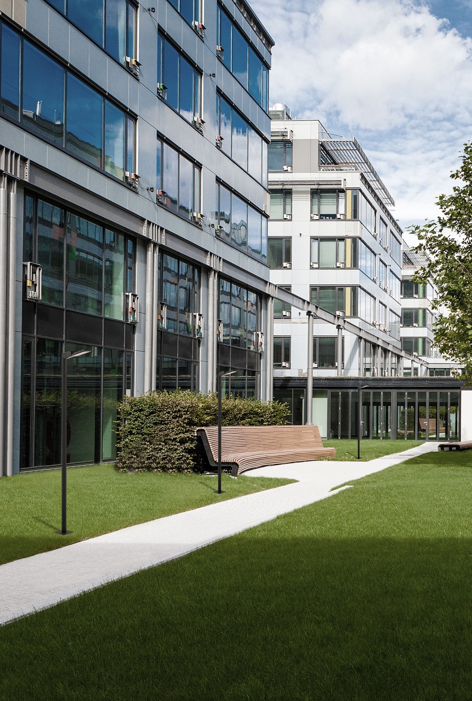 Nowodvorski Lighting Pathway M lampa stojąca zewnętrzna 1x24W LED czarna 9252