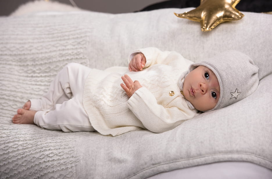 JAMIKS Goda Czapka zimowa do chrztu dziewczęca popielata