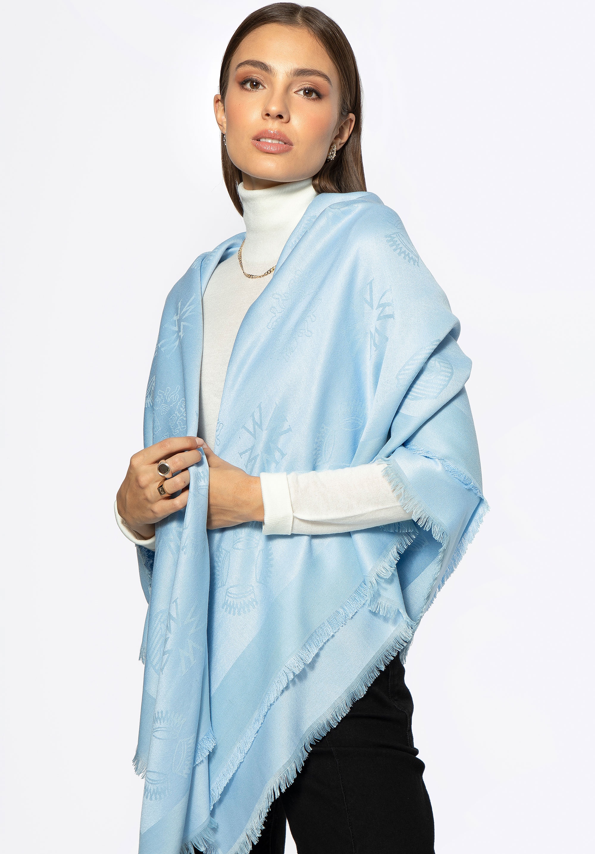 Damska chusta z bambusem w monogram jasnoniebieska