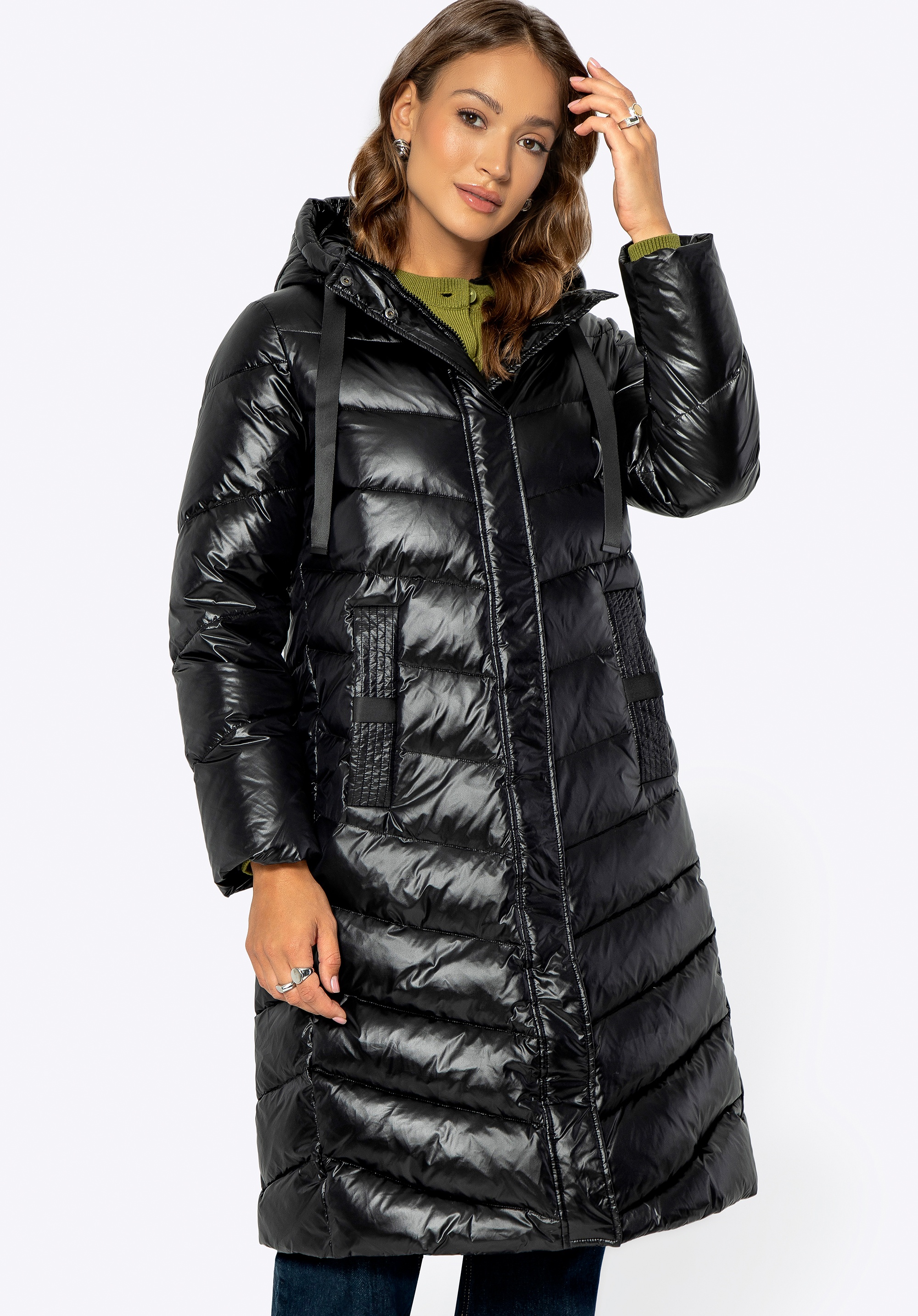 Damski płaszcz puchowy pikowany czarny