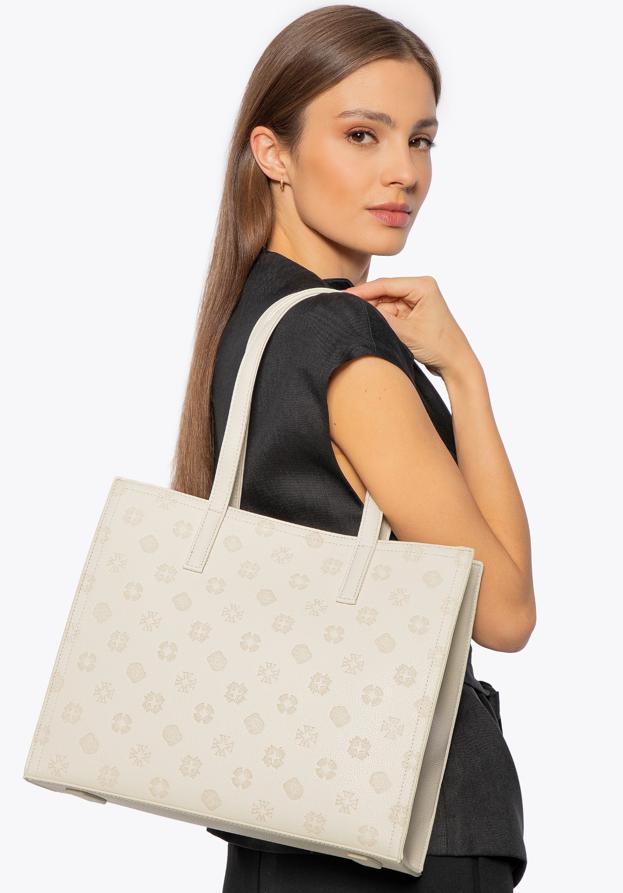 Damska shopperka z ekoskóry z tłoczoną sygnaturą kremowa