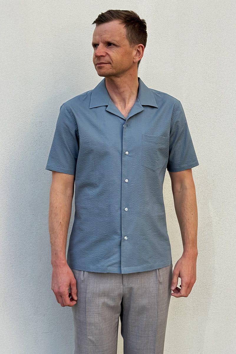 Szaroniebieska koszula seersucker krótki rękaw, bawełniana