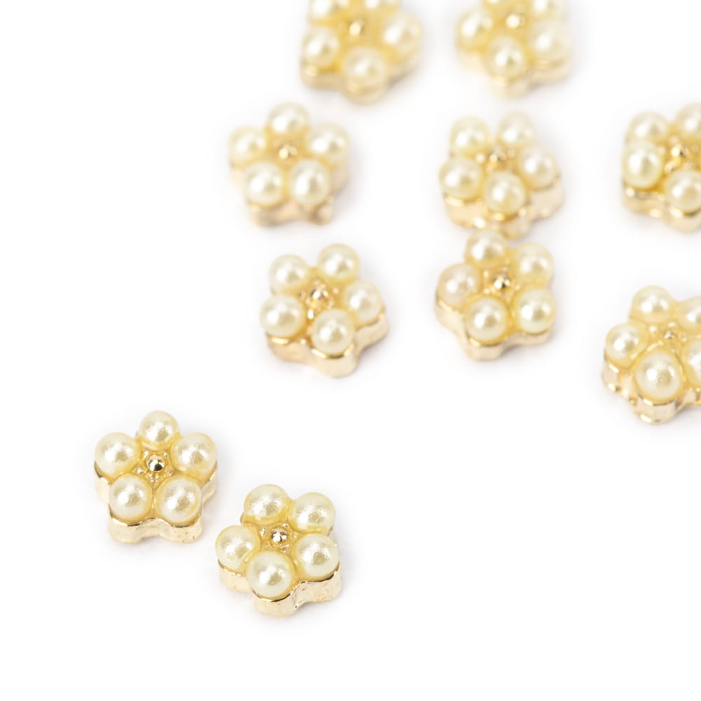 Ozdoby do paznokci kwiatki perłowe 3D Molly Nails Nr 1 10 szt