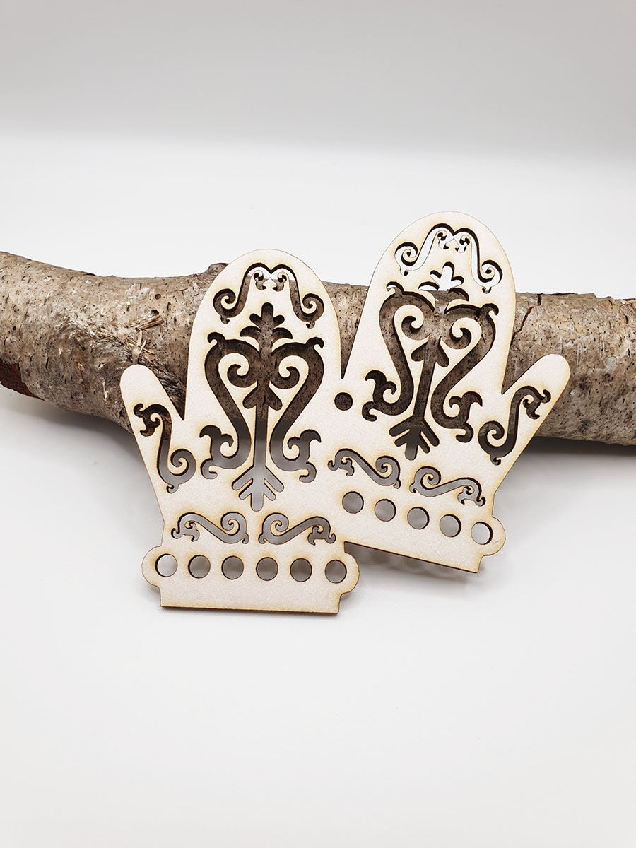 Bombka na choinkę świąteczne rękawiczki, baza do makramy, zakładka do książki, zawieszka ażurowa z bermaty, tekturka do zaproszeń, ozdoba na Boże Naro