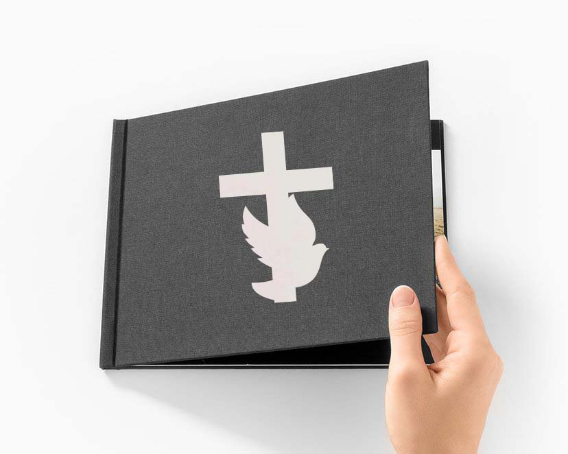 Napis Emblemat na ksiegę gości album do zdjęć gołąb i krzyż biały, dekoracja na Komunię Świętą Chrzest Święty