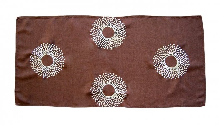 Obrus Haftowany Bruna 68-2 50x100 cm kolor: brązowy
