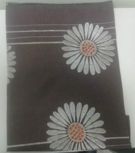 Obrus Haftowany Bruna 9597-1 50x100 cm kolor: brązowy