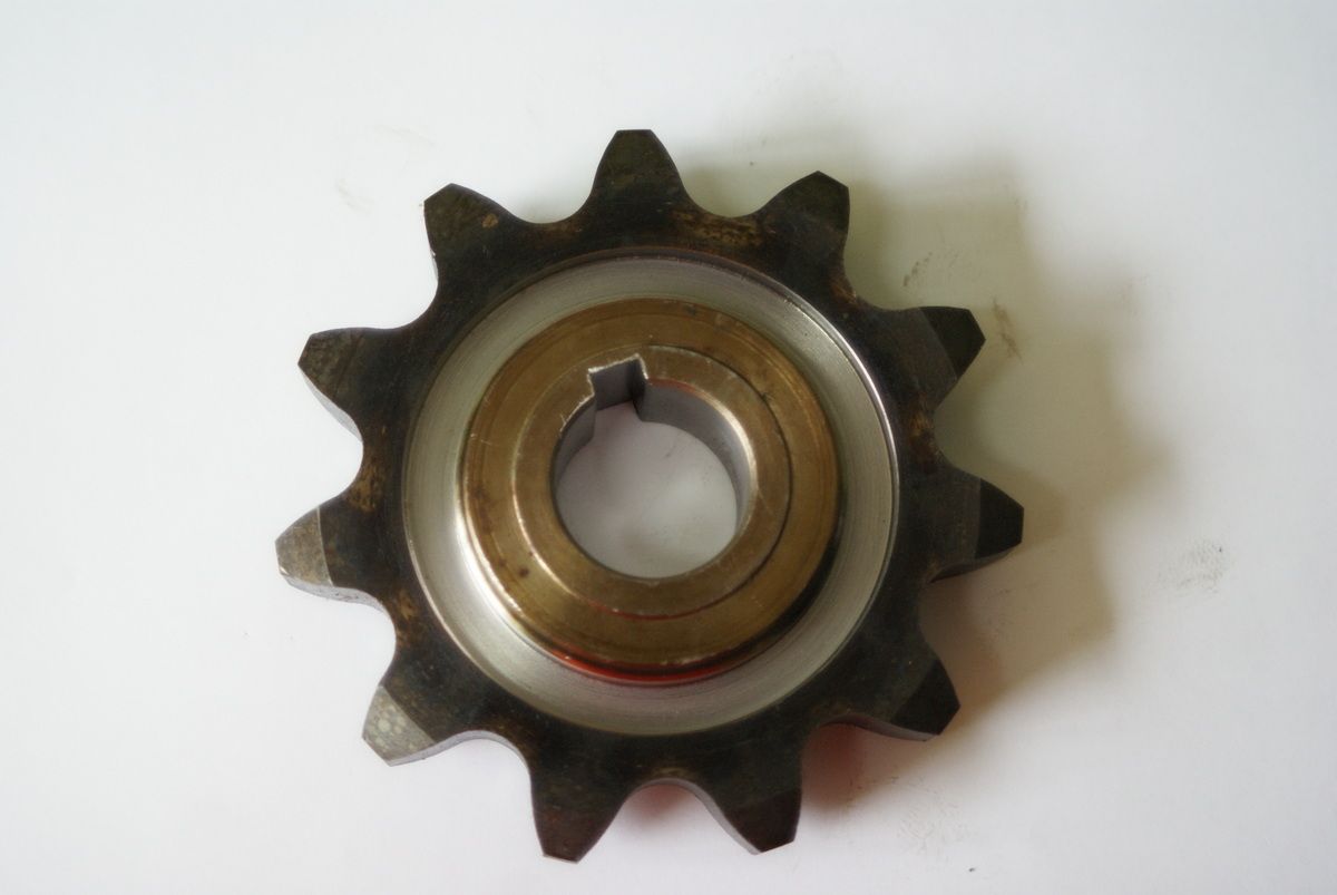 Zębatka napędzająca sieczkarni kukurydzy New Holland 84977235 oryginał CNH