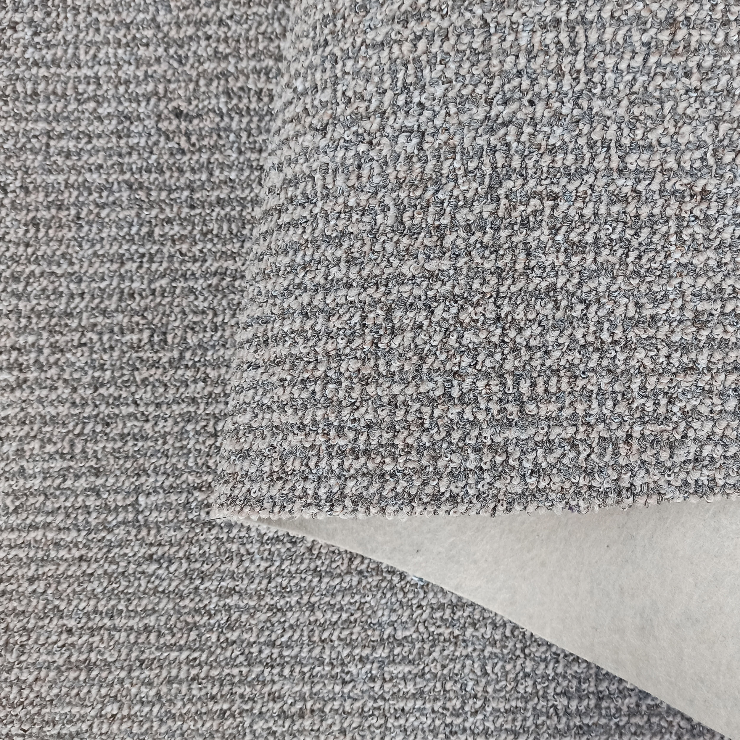 Wykładzina Pluto 91 - szerokość 400 cm - beżowo - szara