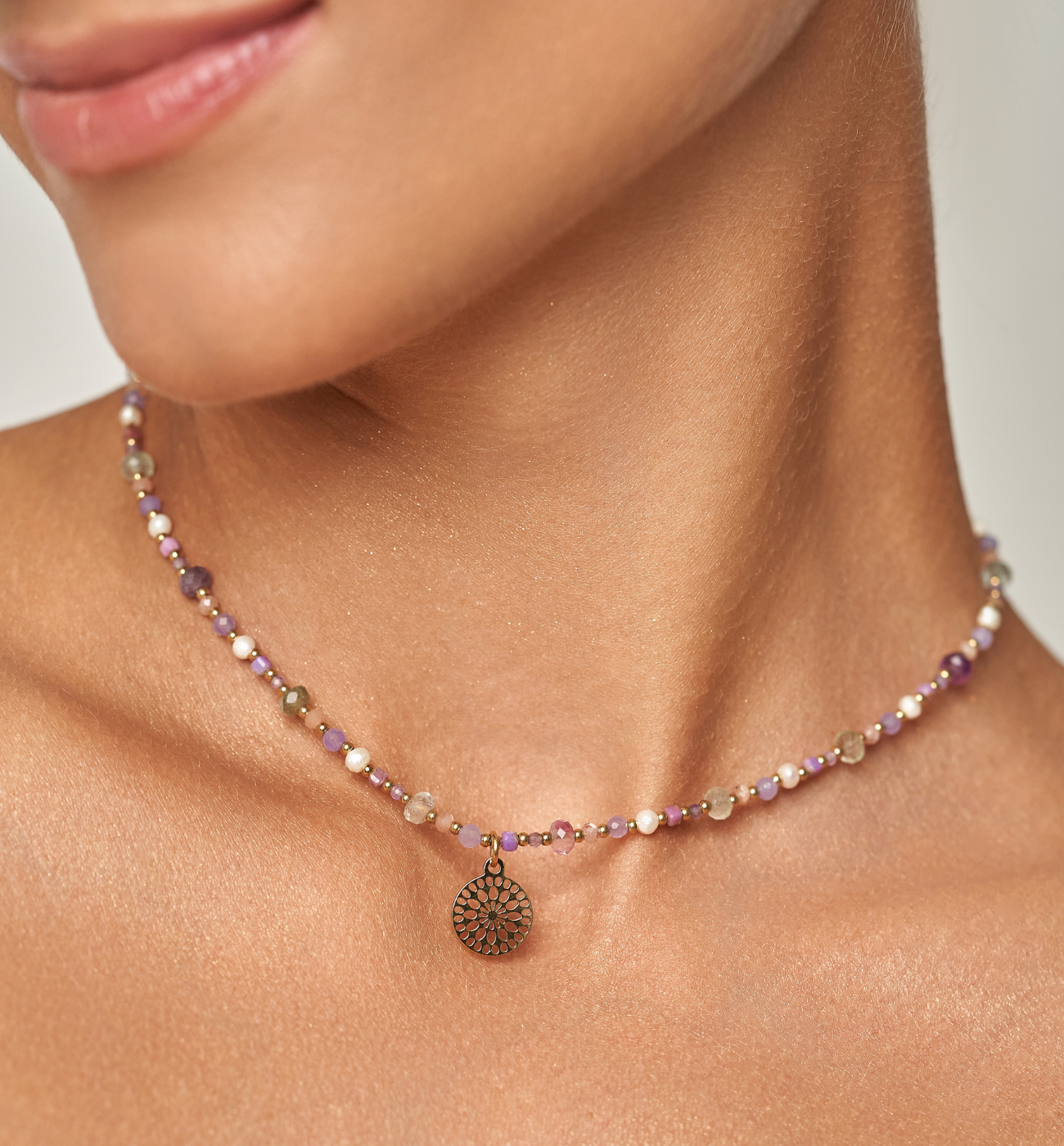 Naszyjnik zielono fioletowy z kamieniami naturalnymi Latifa - By Dziubeka