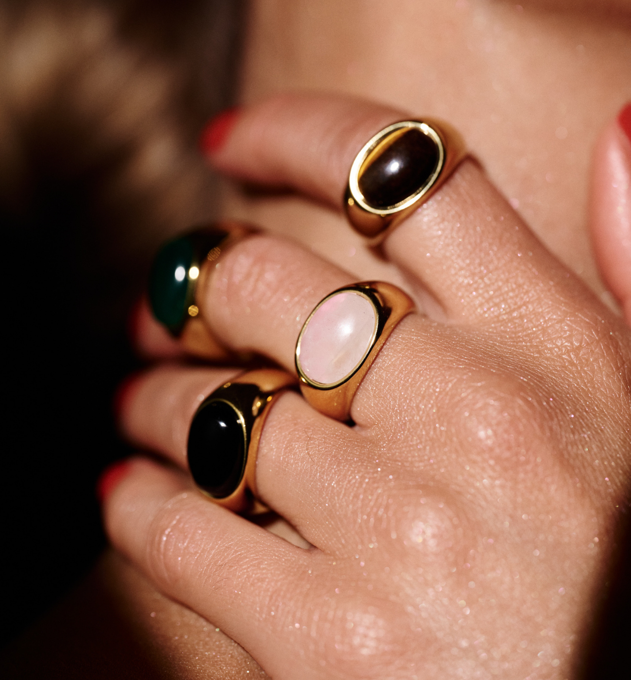 Pierścionek złoty z kwarcem różowy - By Dziubeka