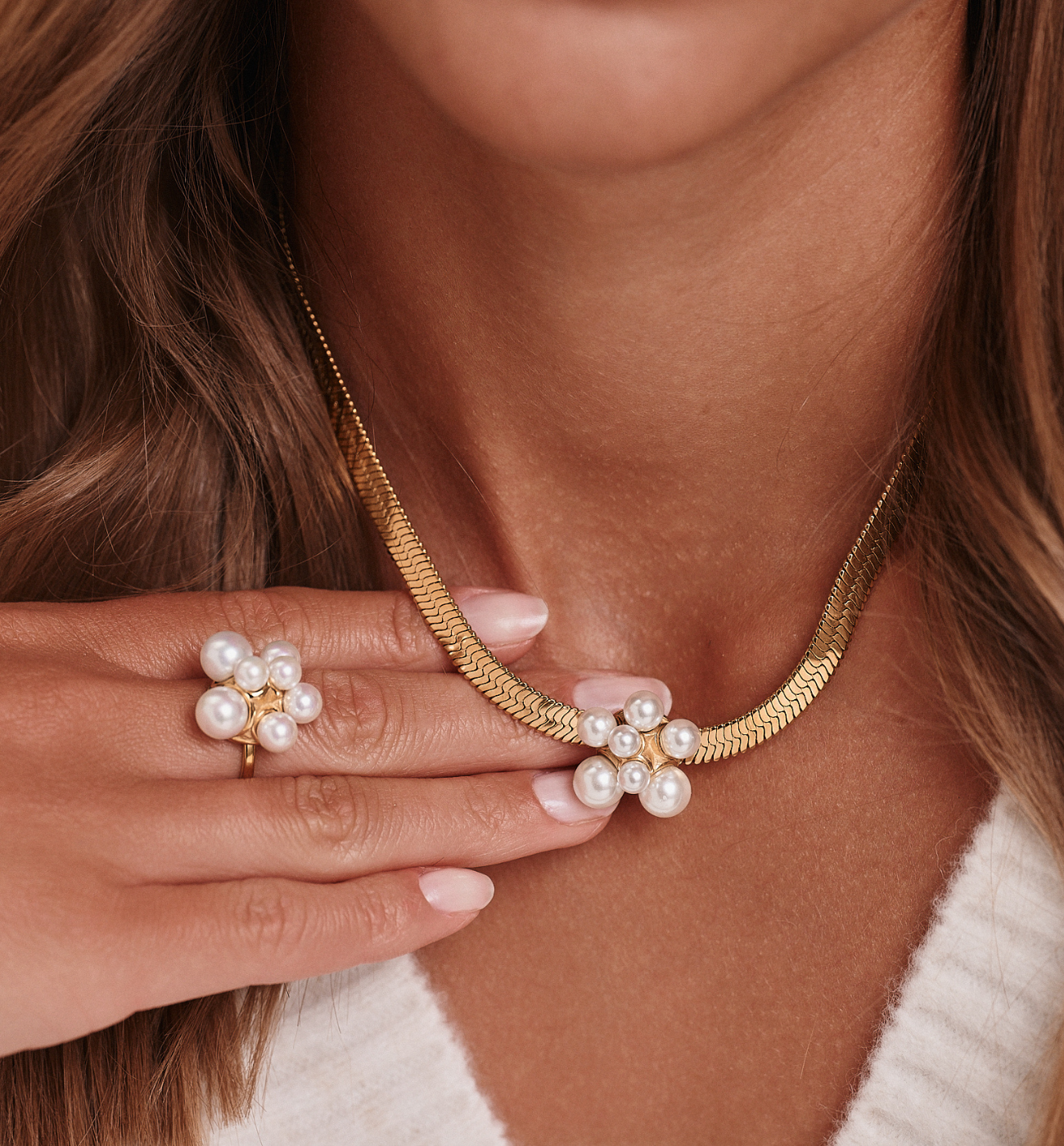 Naszyjnik złota żmijka z perłami NSY0642